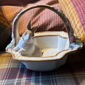 Fitz and Floyd Botanical Bunny Ceramic Basket